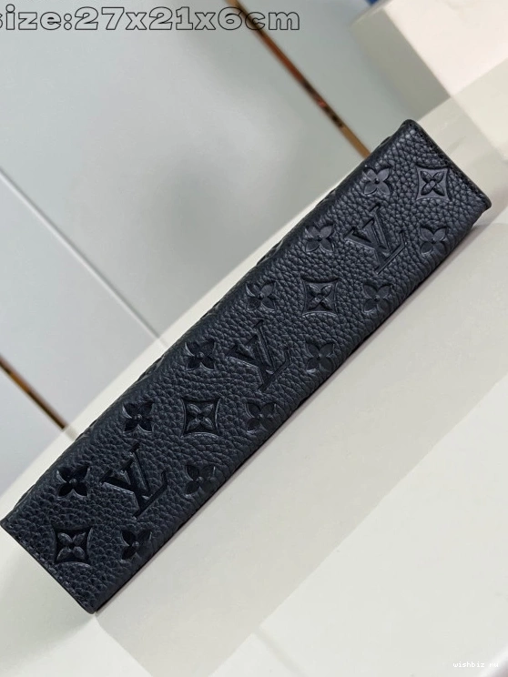WIS VUITTON POCHETTE LOUIS VOYAGE MM 0715